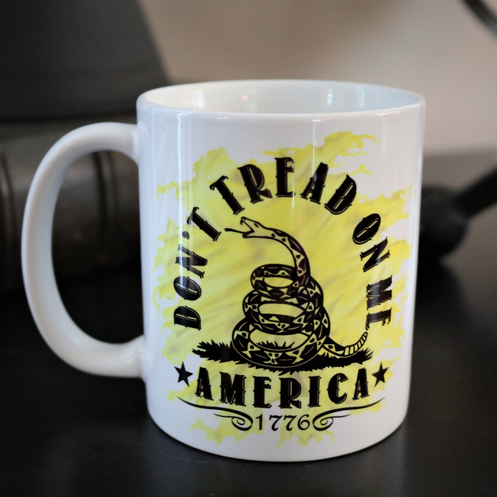 Don't Tread On Me - America 1776 Coffee Mug | Grit Style Gear